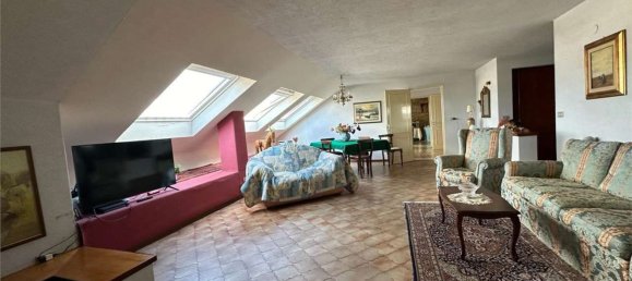 6-salle Appartement à Noto, Italy No. 132052 6