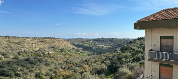 6-salle Appartement à Noto, Italy No. 132052 20