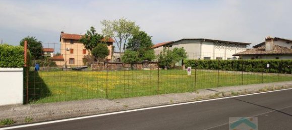 760m² Land in Udine, Italy No. 18104 4