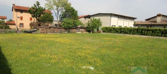 760m² Land in Udine, Italy No. 18104 10