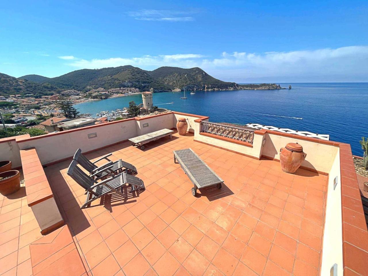 3 rooms Apartment in Isola del Giglio, Italy No. 142942