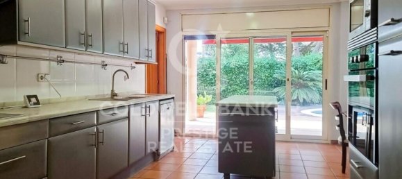 Casa de 5 dormitorios en Esplugues de Llobregat, Spain No. 77863 10