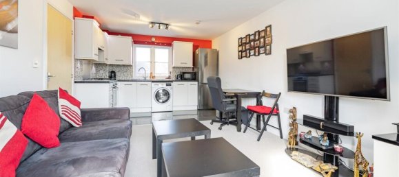 1 bedroom Apartment in Watford, United Kingdom No. 6133 13