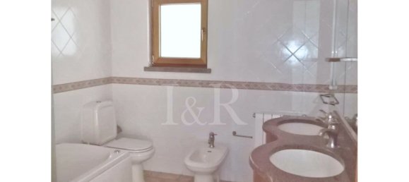 3 bedrooms Villa in Sesimbra, Portugal No. 108012 15