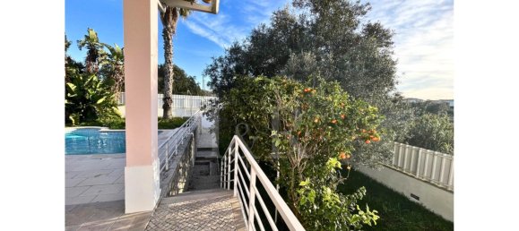 3 bedrooms Villa in Sesimbra, Portugal No. 108012 6