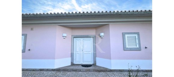 3 bedrooms Villa in Sesimbra, Portugal No. 108012 21