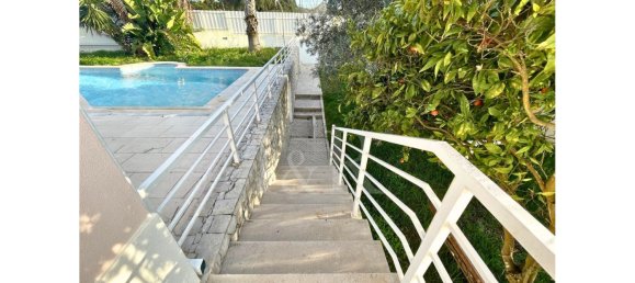 3 bedrooms Villa in Sesimbra, Portugal No. 108012 5