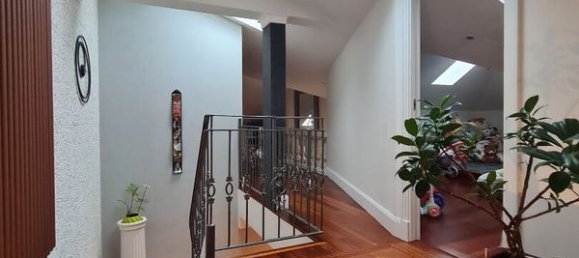 4 bedrooms House in Baule, France No. 83168 9