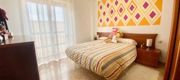Apartamento de 3 dormitorios en Zamora, Spain No. 106737 6