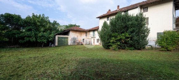 Дом с 13 комнатами в Червере, Италия № 142921 19