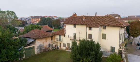 Дом с 13 комнатами в Червере, Италия № 142921 29