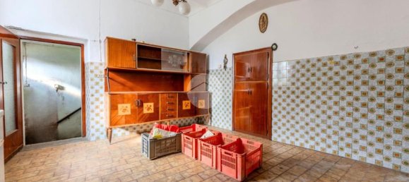 Дом с 13 комнатами в Червере, Италия № 142921 26