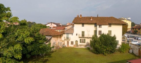 Дом с 13 комнатами в Червере, Италия № 142921 12