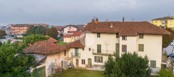 Дом с 13 комнатами в Червере, Италия № 142921 7