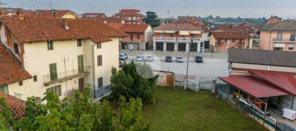 Дом с 13 комнатами в Червере, Италия № 142921 3