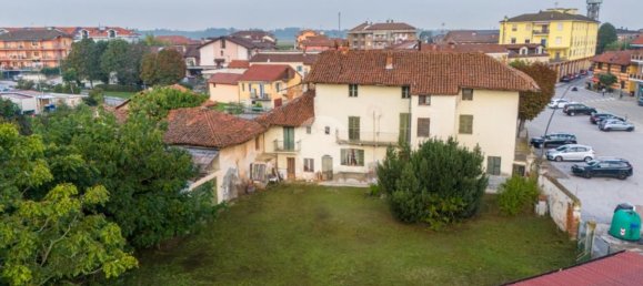 Дом с 13 комнатами в Червере, Италия № 142921 9