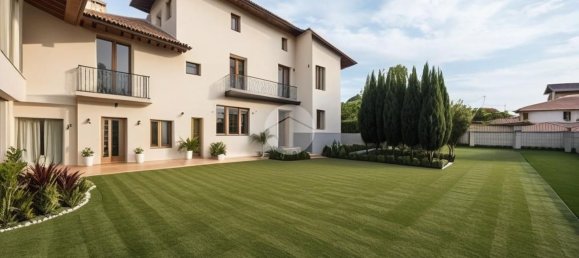 Дом с 13 комнатами в Червере, Италия № 142921 27