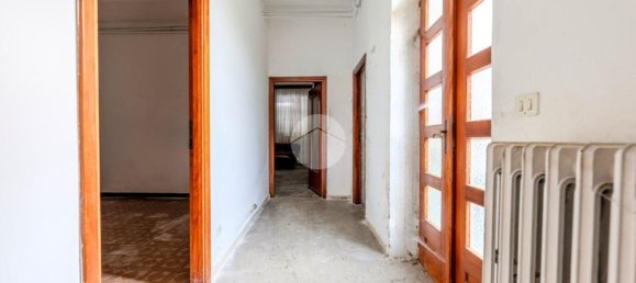 Дом с 13 комнатами в Червере, Италия № 142921 22