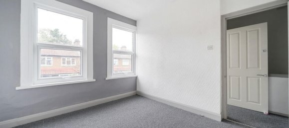 Duplex independente T2 em London, United Kingdom N.º 7756 5