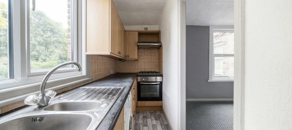 Duplex independente T2 em London, United Kingdom N.º 7756 9