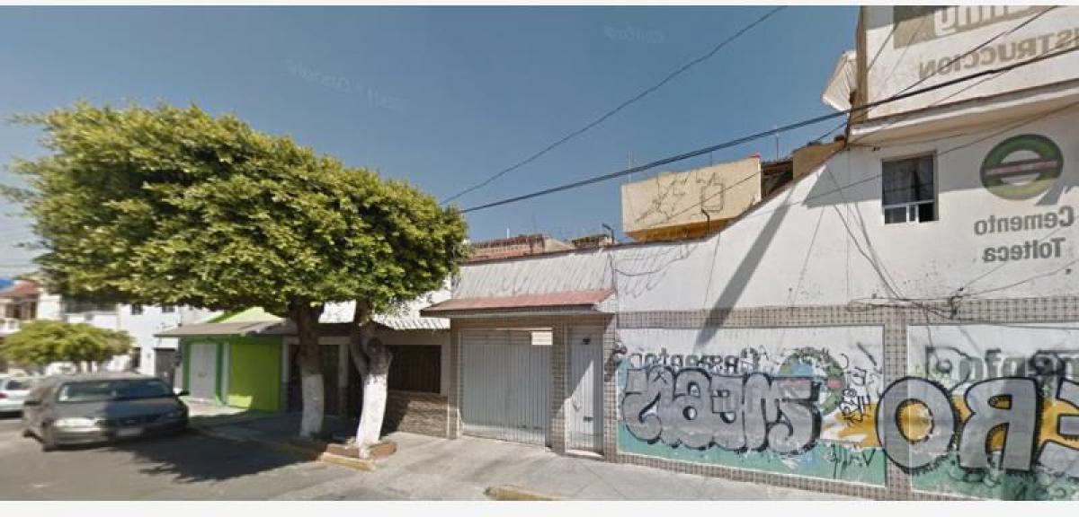 3 bedrooms House in Ciudad Nezahualcoyotl, Mexico No. 207731