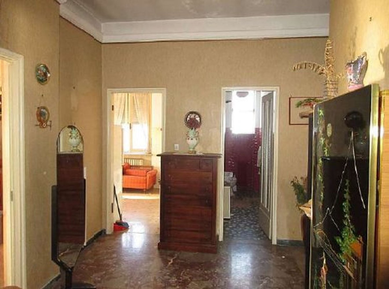 5 rooms Apartment in Reano, Italy No. 211177