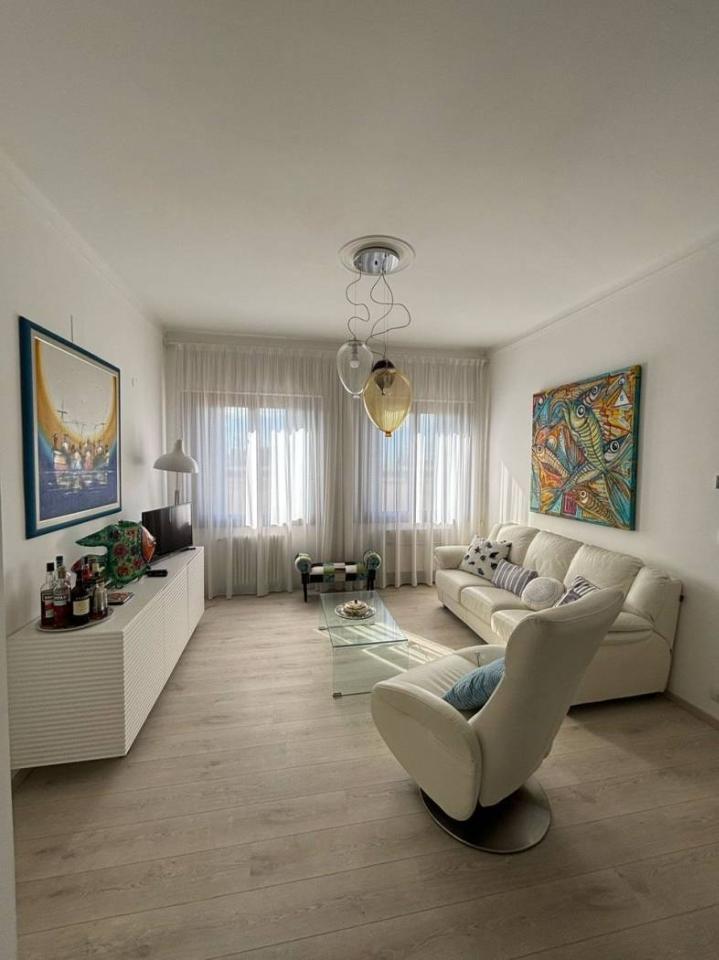 3 rooms Apartment in Sanremo, Italy No. 39373