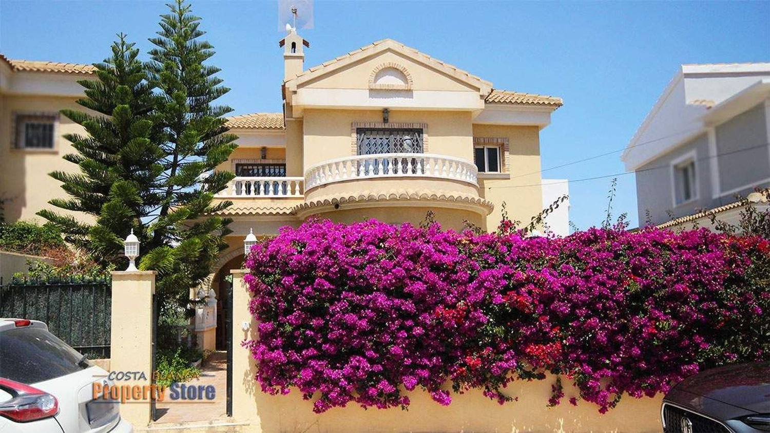 4 bedrooms House in Alicante, Spain No. 156004