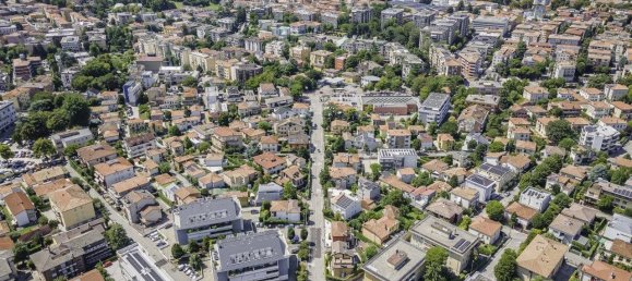 3 bedrooms Apartment in Padua, Italy No. 344750 3