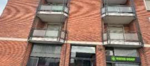 3 rooms Apartment in Baranzate, Italy No. 8076 5