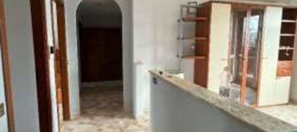 3 rooms Apartment in Baranzate, Italy No. 8076 4