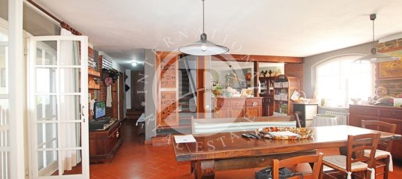 5 bedrooms Villa in Castelnuovo Magra, Italy No. 106591 23