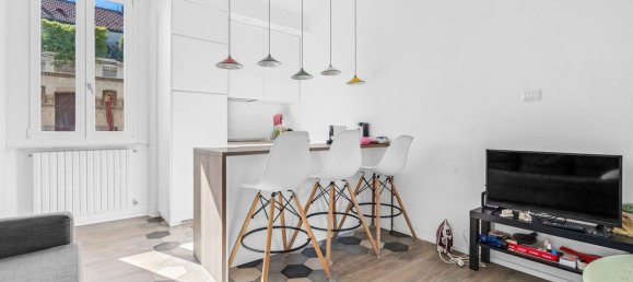 2 rooms Apartment in Milan, Italy No. 259076 3