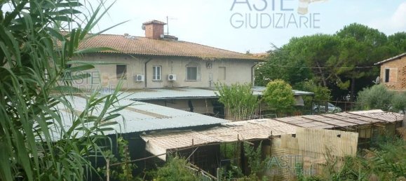 7 rooms Apartment in San Miniato, Italy No. 199508 12