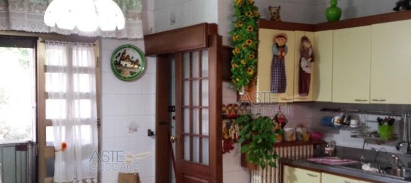 7 rooms Apartment in San Miniato, Italy No. 199508 49