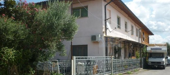 7 rooms Apartment in San Miniato, Italy No. 199508 28