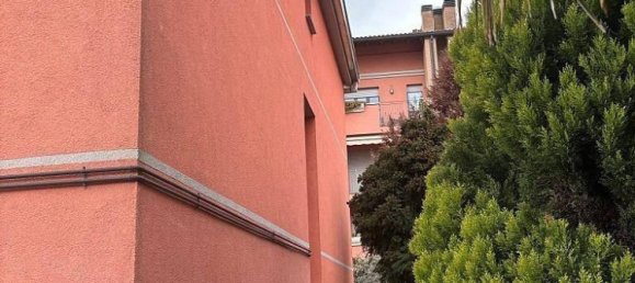 4 bedrooms Apartment in Saronno, Italy No. 283534 3
