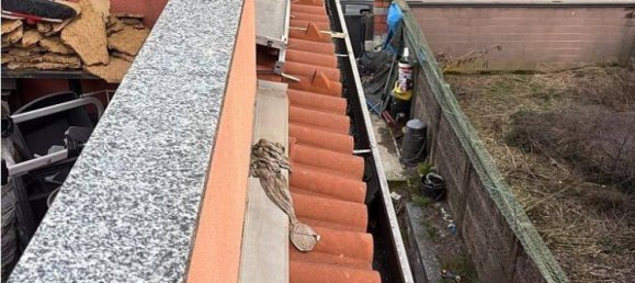 4 bedrooms Apartment in Saronno, Italy No. 283534 6