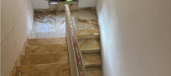 4 bedrooms Apartment in Saronno, Italy No. 283534 22