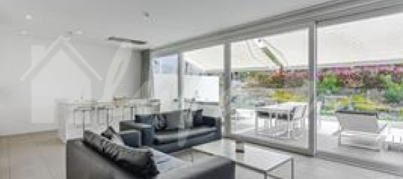 Apartamento de 2 dormitorios en Adeje, Spain No. 17980 35