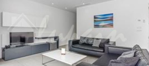 Apartamento de 2 dormitorios en Adeje, Spain No. 17980 30