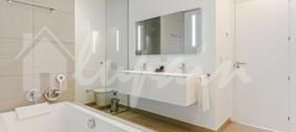 Apartamento de 2 dormitorios en Adeje, Spain No. 17980 3