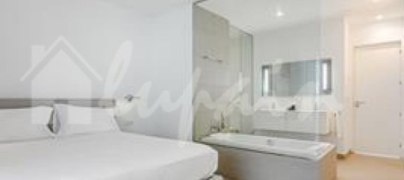 Apartamento de 2 dormitorios en Adeje, Spain No. 17980 41