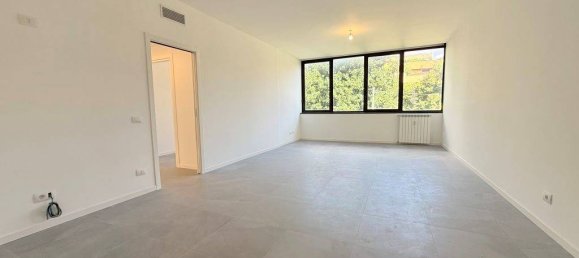 2 bedrooms Apartment in Saronno, Italy No. 343464 6