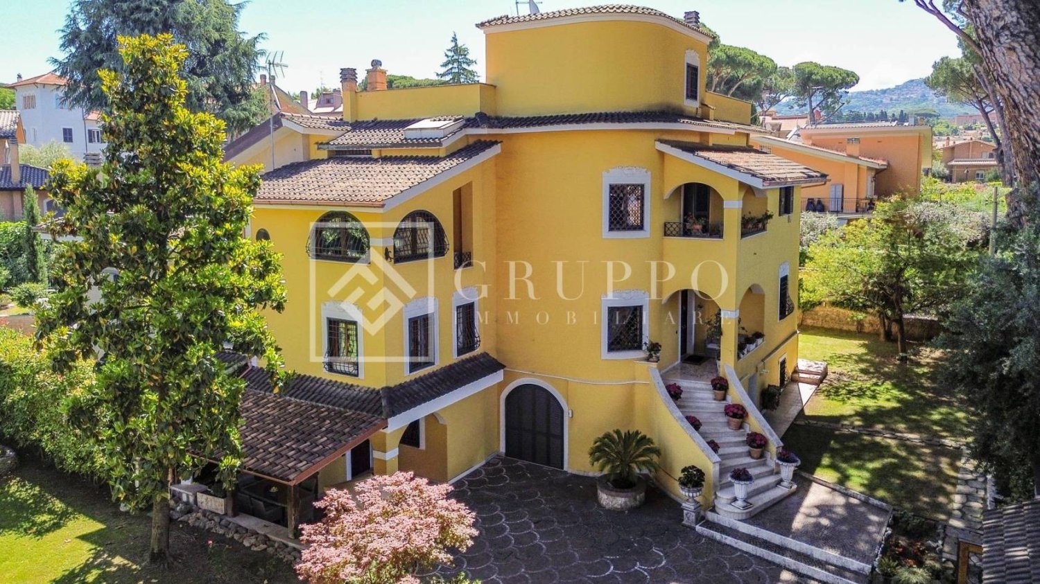 4 bedrooms Villa in Grottaferrata, Italy No. 350520