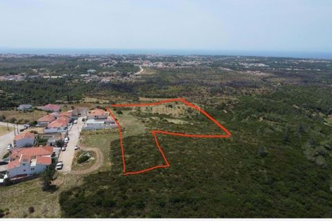  Land in Cascais, Portugal No. 197739