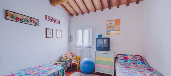 7 rooms House in Palaia, Italy No. 44260 7