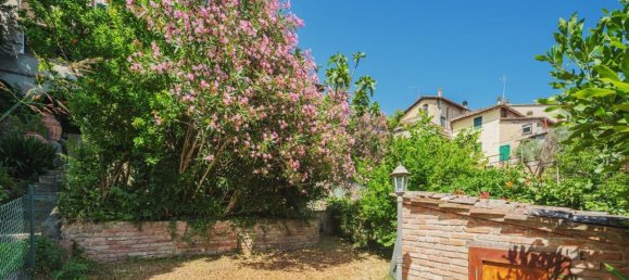 7 rooms House in Palaia, Italy No. 44260 24