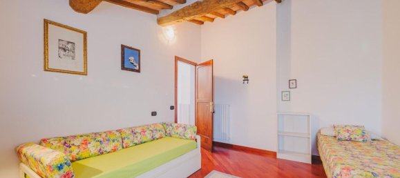 7 rooms House in Palaia, Italy No. 44260 12