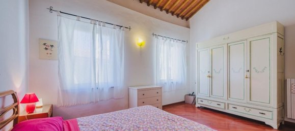 7 rooms House in Palaia, Italy No. 44260 31